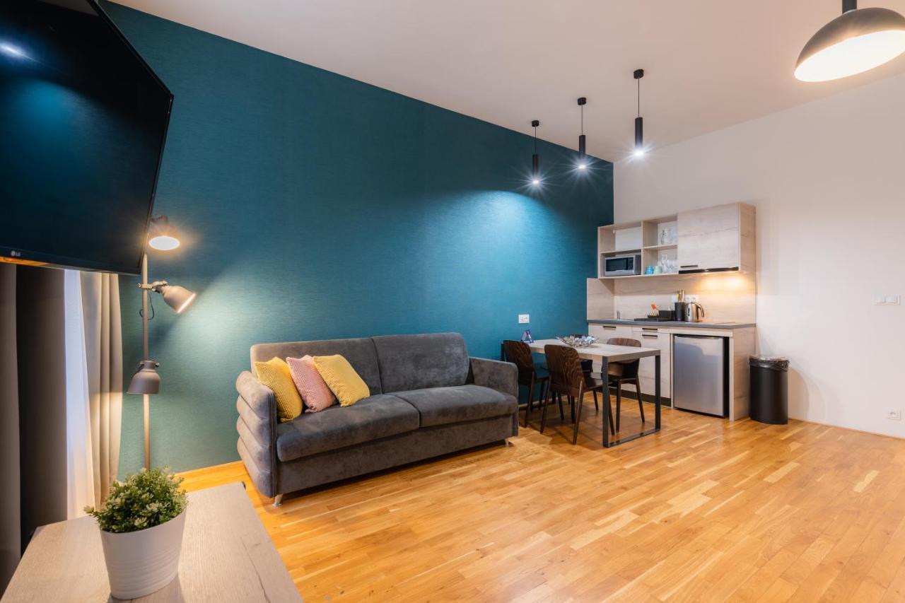 Ea Aparthotel Melantrich Прага Экстерьер фото
